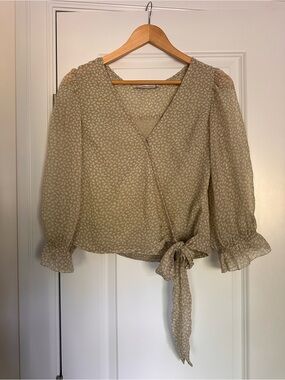 Light green cross tie blouse Abercrombie & Fitch